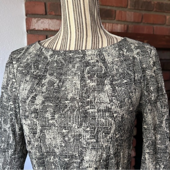 M.M. Lafleur The Etsuko Tailored Pencil Dress in Crackle Sz 4 - Picture 5 of 10